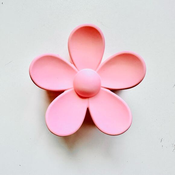 NEW FREE PEOPLE Light Baby Pink Daisy Flower Claw Clip Hair Retro Oversized Updo - Picture 7 of 7